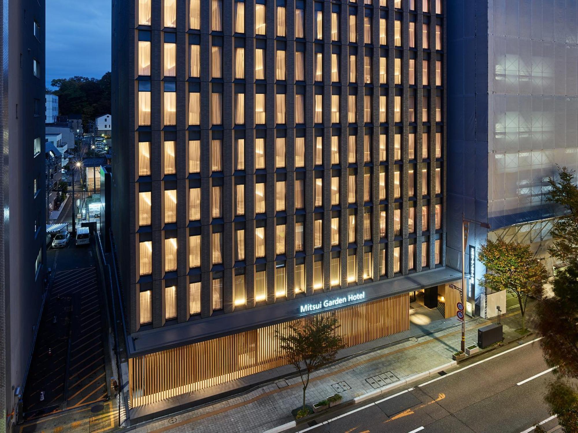 Mitsui Garden Hotel Канандзава Экстерьер фото