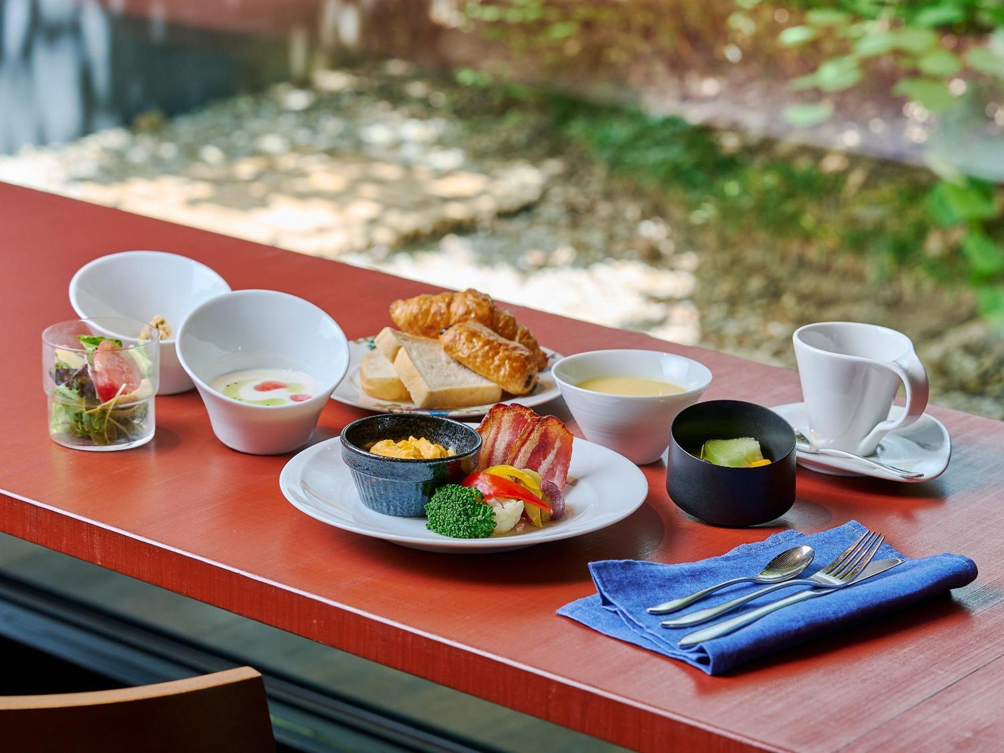 Mitsui Garden Hotel Канандзава Экстерьер фото
