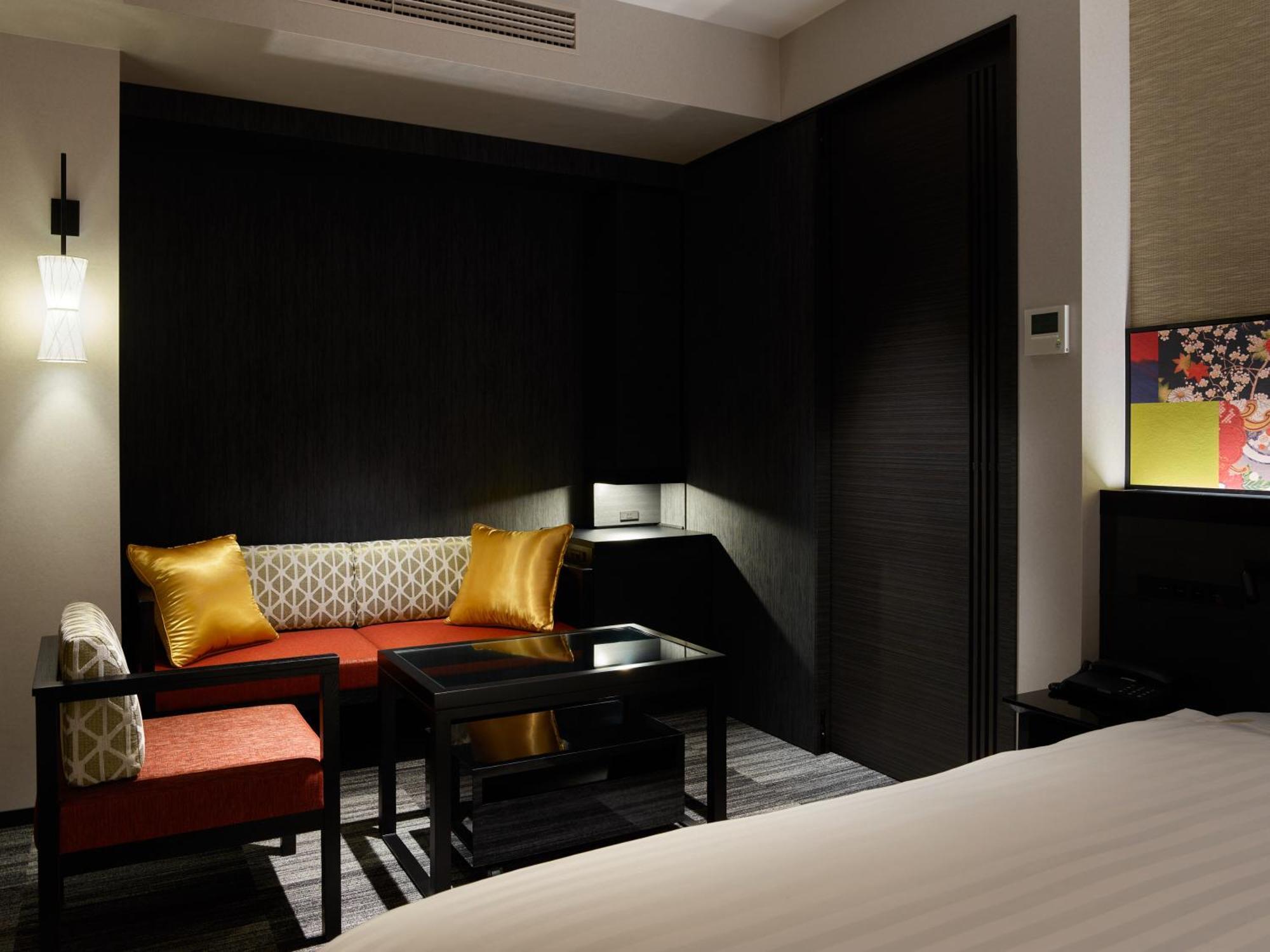 Mitsui Garden Hotel Канандзава Экстерьер фото